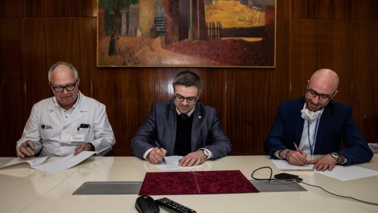 MOÚ podepsal memorandum o spolupráci s Národným onkologickým ústavem v Bratislavě